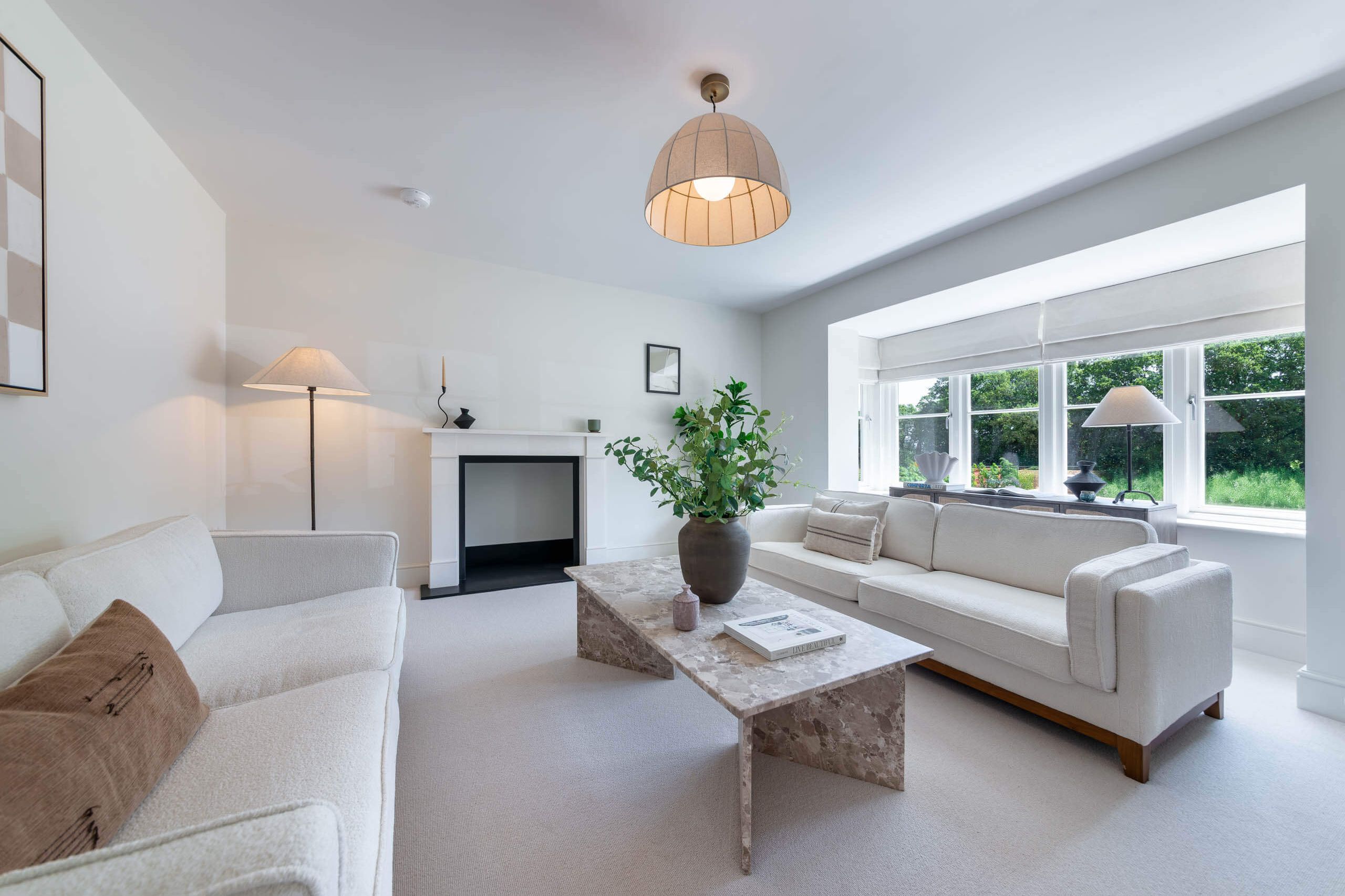 remmus-designer-homes-barnfield-shaw-show-home-8