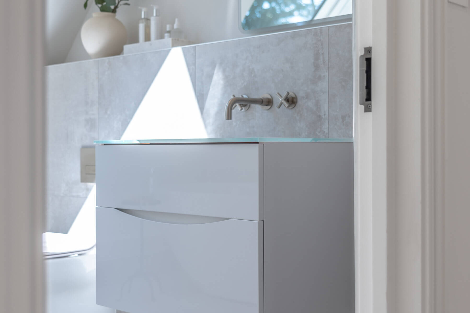 remmus designer homes hammonds mill place internal photo