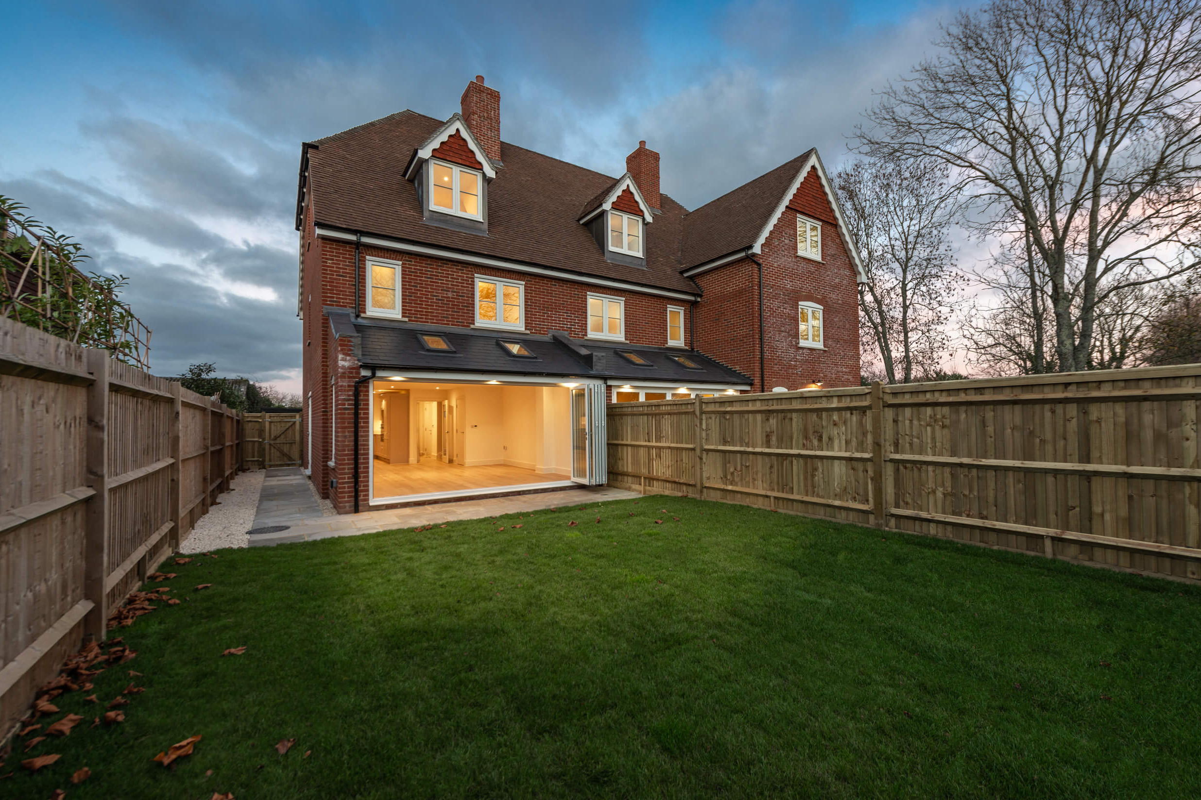 remmus designer homes webster cottages external photo